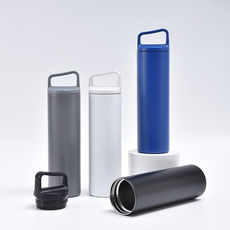 Sports Water Bottle Insulated - 20oz Yalıtımlı Su Şişesi, Eğimli Saplı